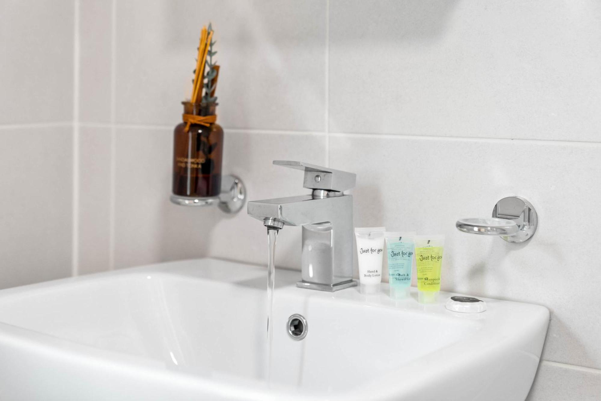 Luxury One Bed Apartment - Jewellery Quarter - Top Rated - 2Cs Birmingham Exteriör bild